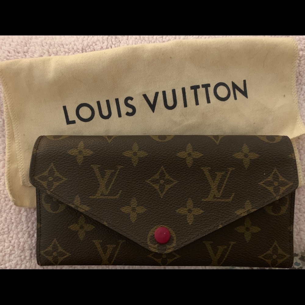 Louis Vuitton Josephine Fuchsia Wallet